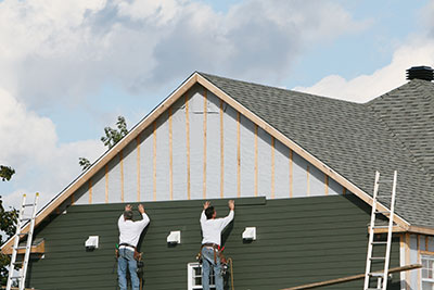 WHEN TO REPLACE YOUR SIDING